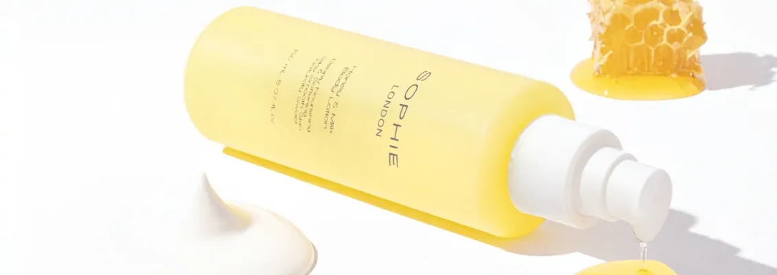 A Daily Ritual for Silky Skin with Honey and Milk