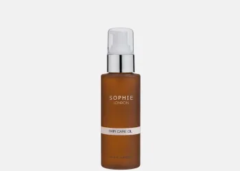 Natural Solution to Hair Loss - The Efficacy of Rosemary Oil Treatment